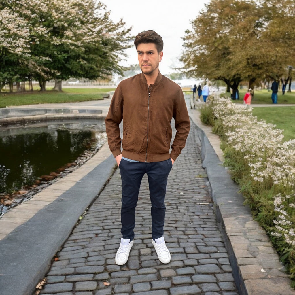 BOMBER IN ALCANTARA