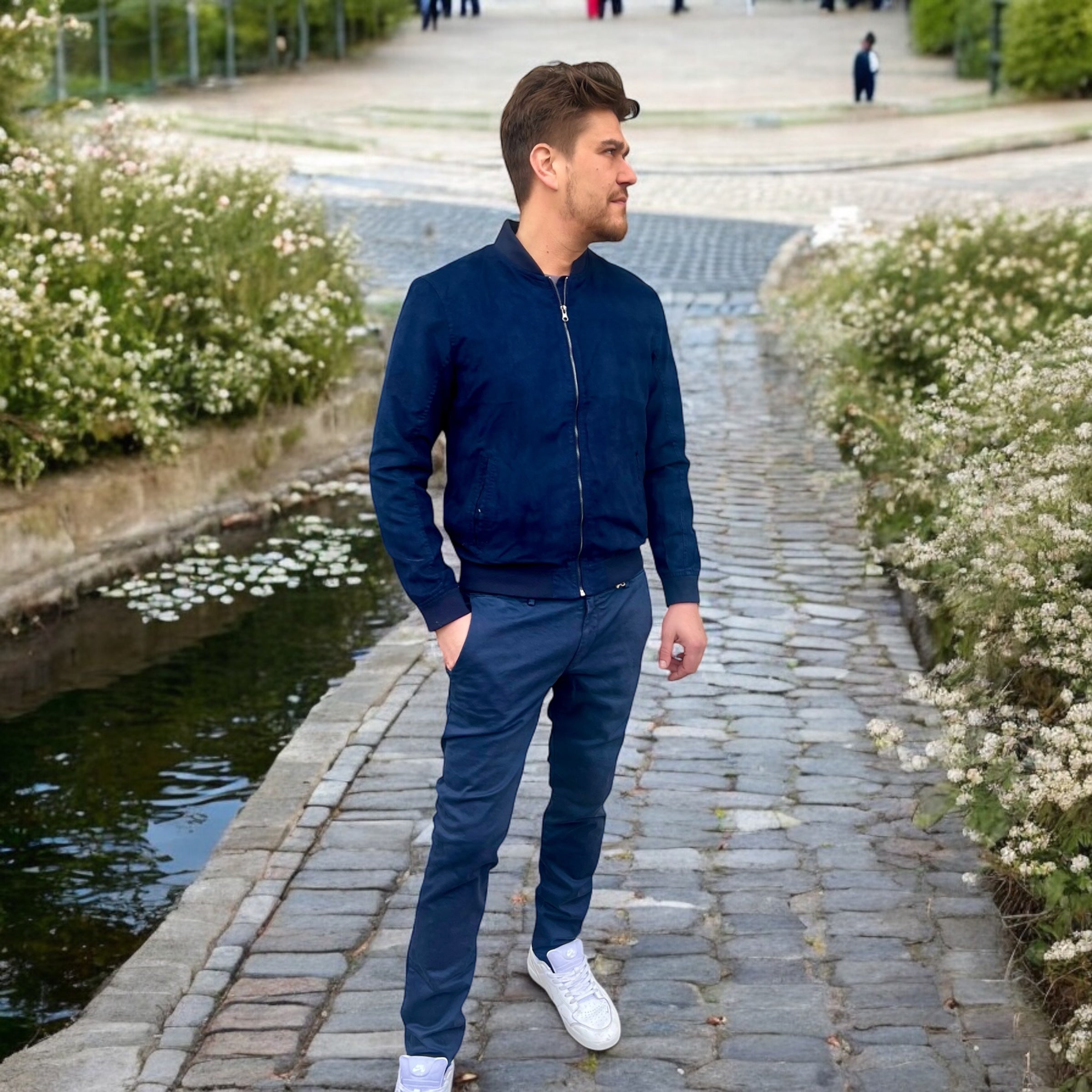 BOMBER IN ALCANTARA