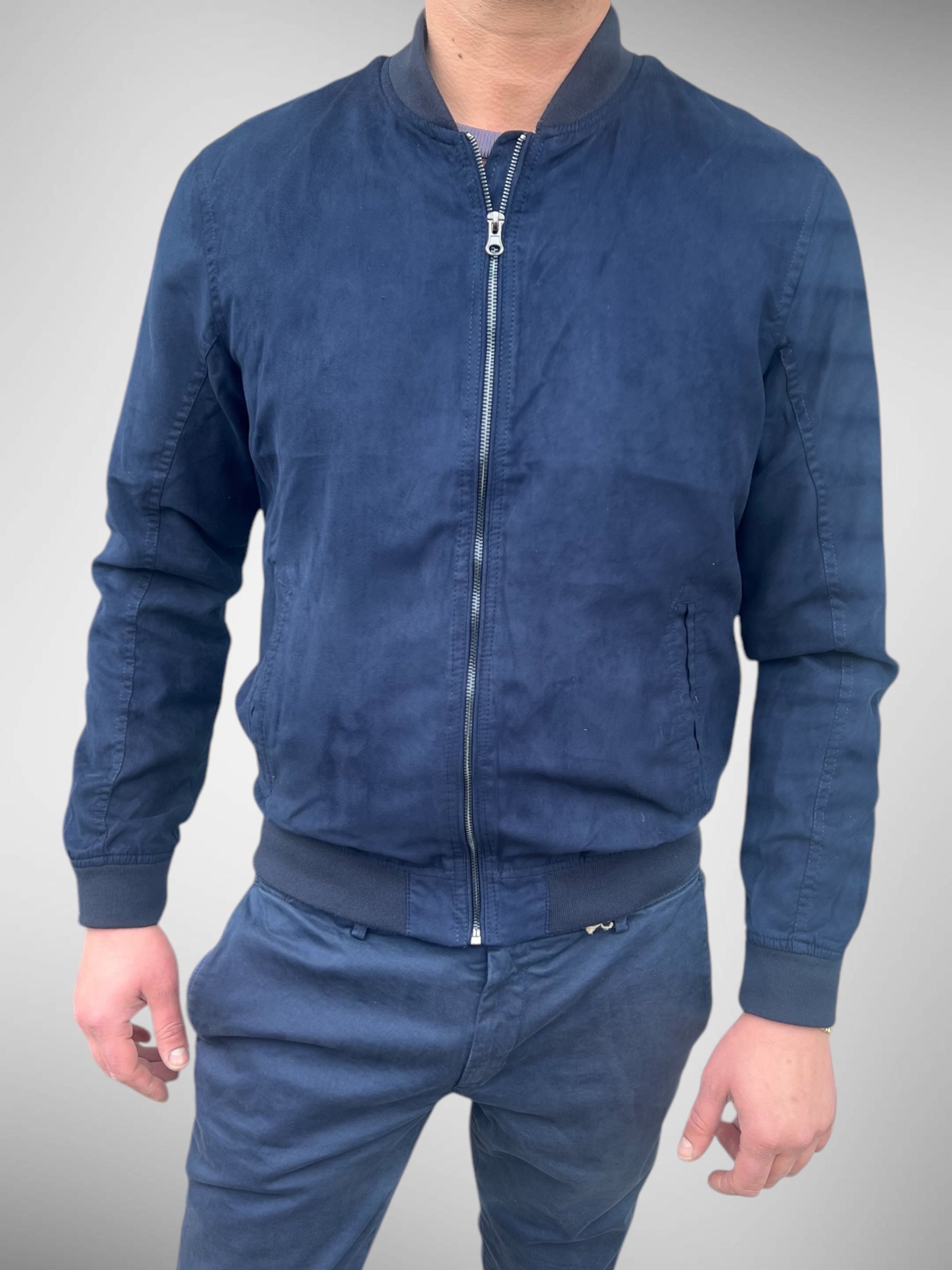 BOMBER IN ALCANTARA