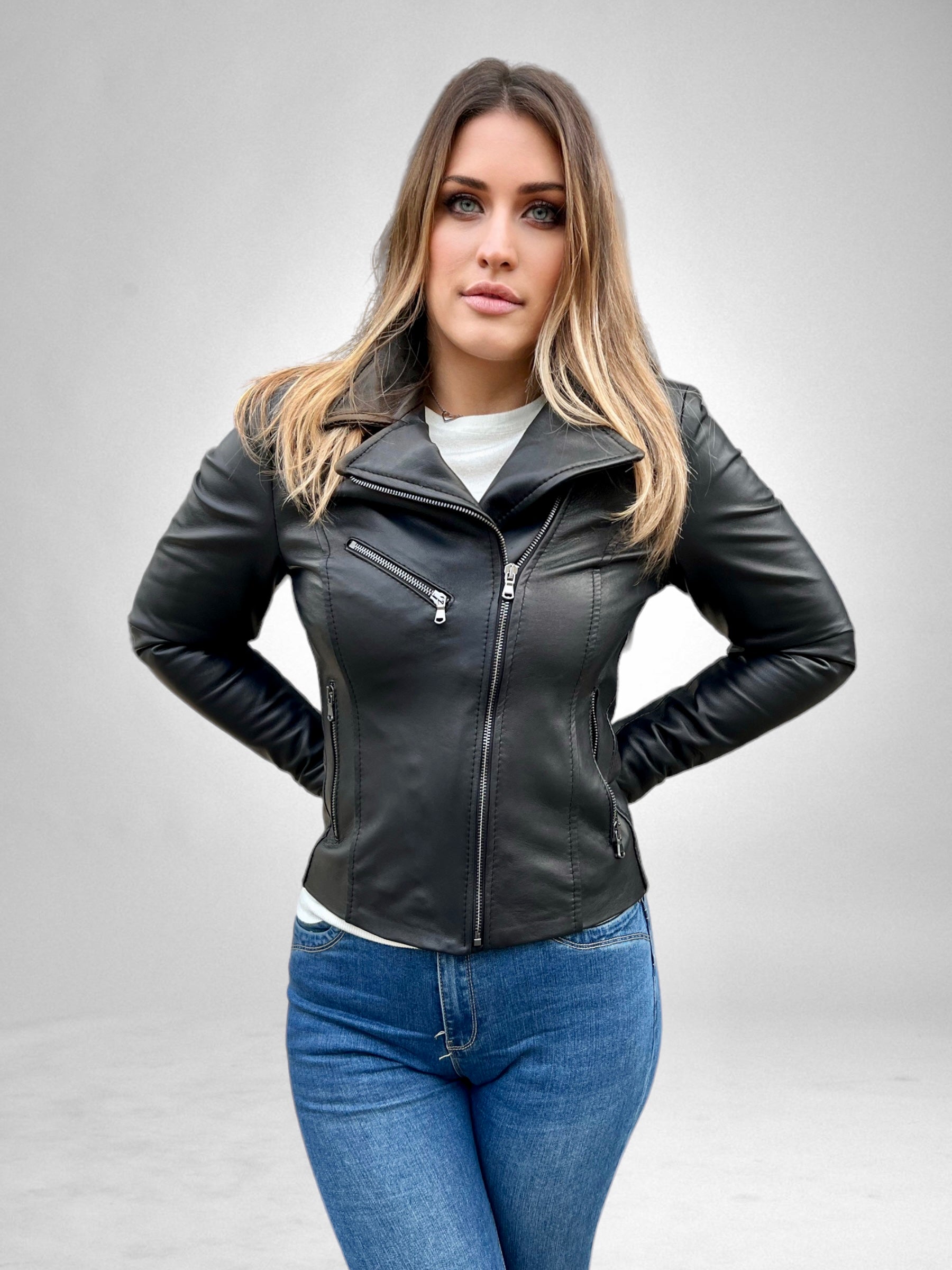 GILIAN, IL CHIODO CHIC